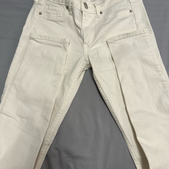 Abercrombie and Fitch Super Skinny Jeans - Picture 7 of 7